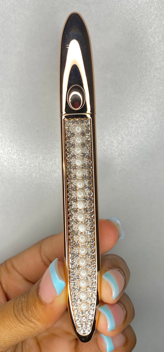 Adhesive Eyeliner Pen